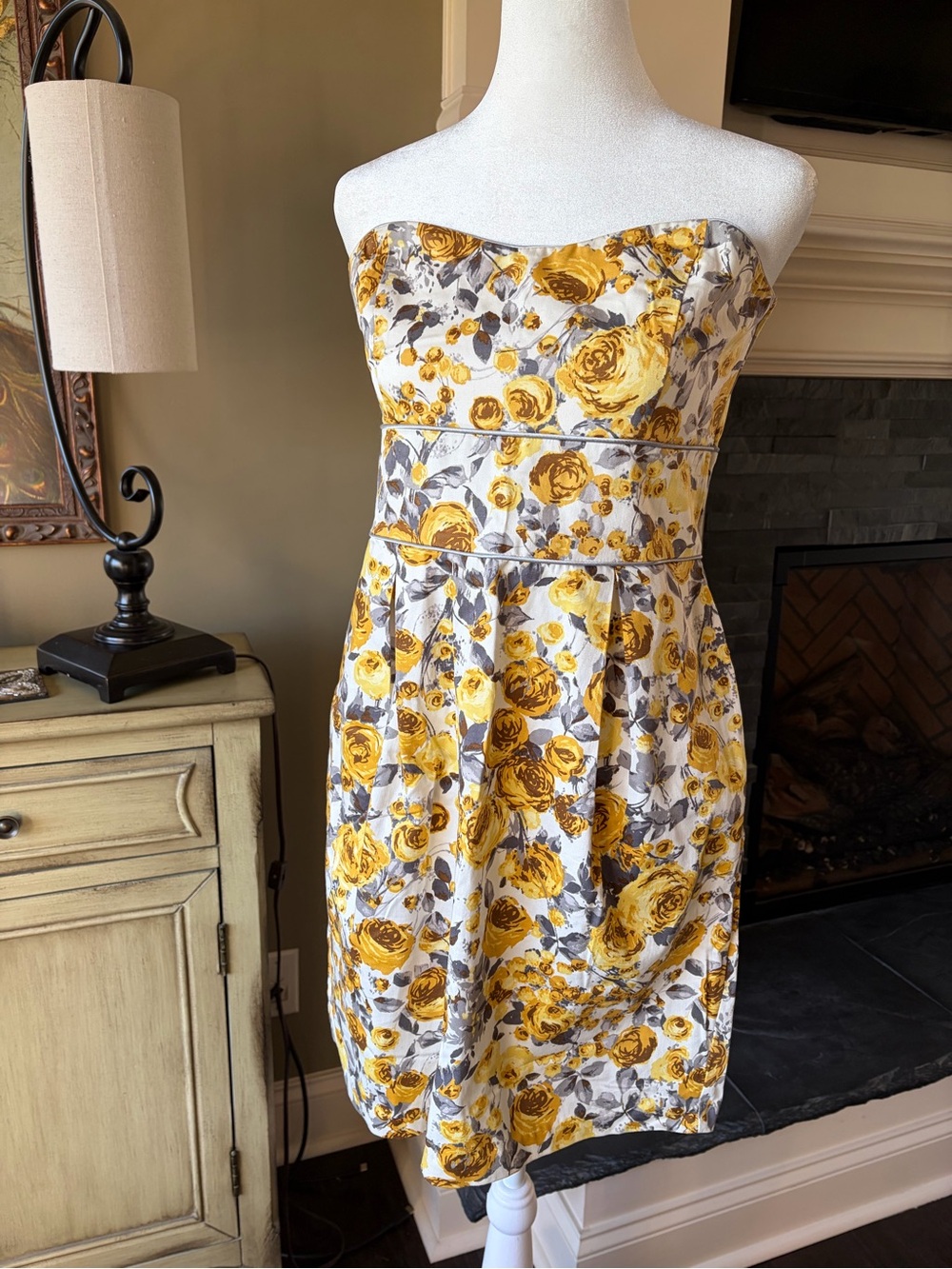 B. Smart Yellow/Gray Floral Strapless Sundress Sz 10 Cotton Pockets Vintage Y2K